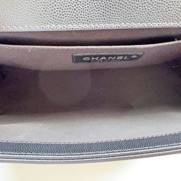 Chanel Medium Caviar Black Boy Bag Silver - Picture 13 of 13